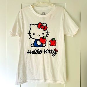 Hello Kitty white cotton tee shirt, NWT Size Medium